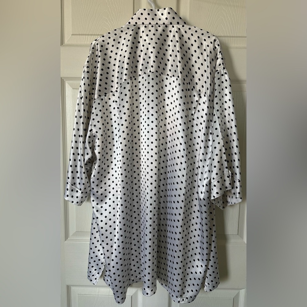 Michael's Custom Clothes Women’s White/Black  Polka Dot Silk Night Shirt Size XL - Picture 3 of 6